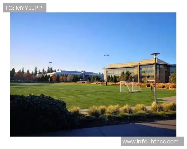 西雅图大学险胜引发危机感淡厚然替补出场14分钟贡献8分3板 西雅图大学险胜引发危机感淡厚然替补出场14分钟贡献8分3板